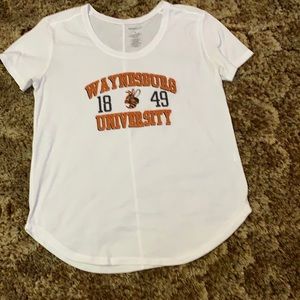 Women’s size large waynesburg university tshirt